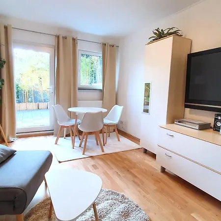Apartment Living *