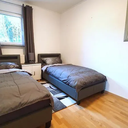 Living Apartment *